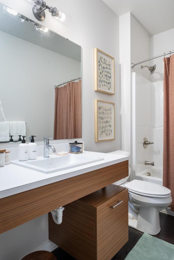 New Happy Trail 2Br Condo Close To Downtown مدينة ترافيرز المظهر الخارجي الصورة